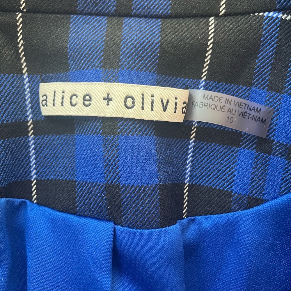 Alice + Olivia Black and Blue Checkered Blazer - Picture 4 of 8